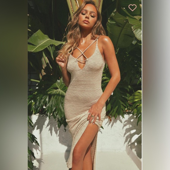 MISS LOLA RIVERA KNIT MAXI DRESS - Picture 4 of 4